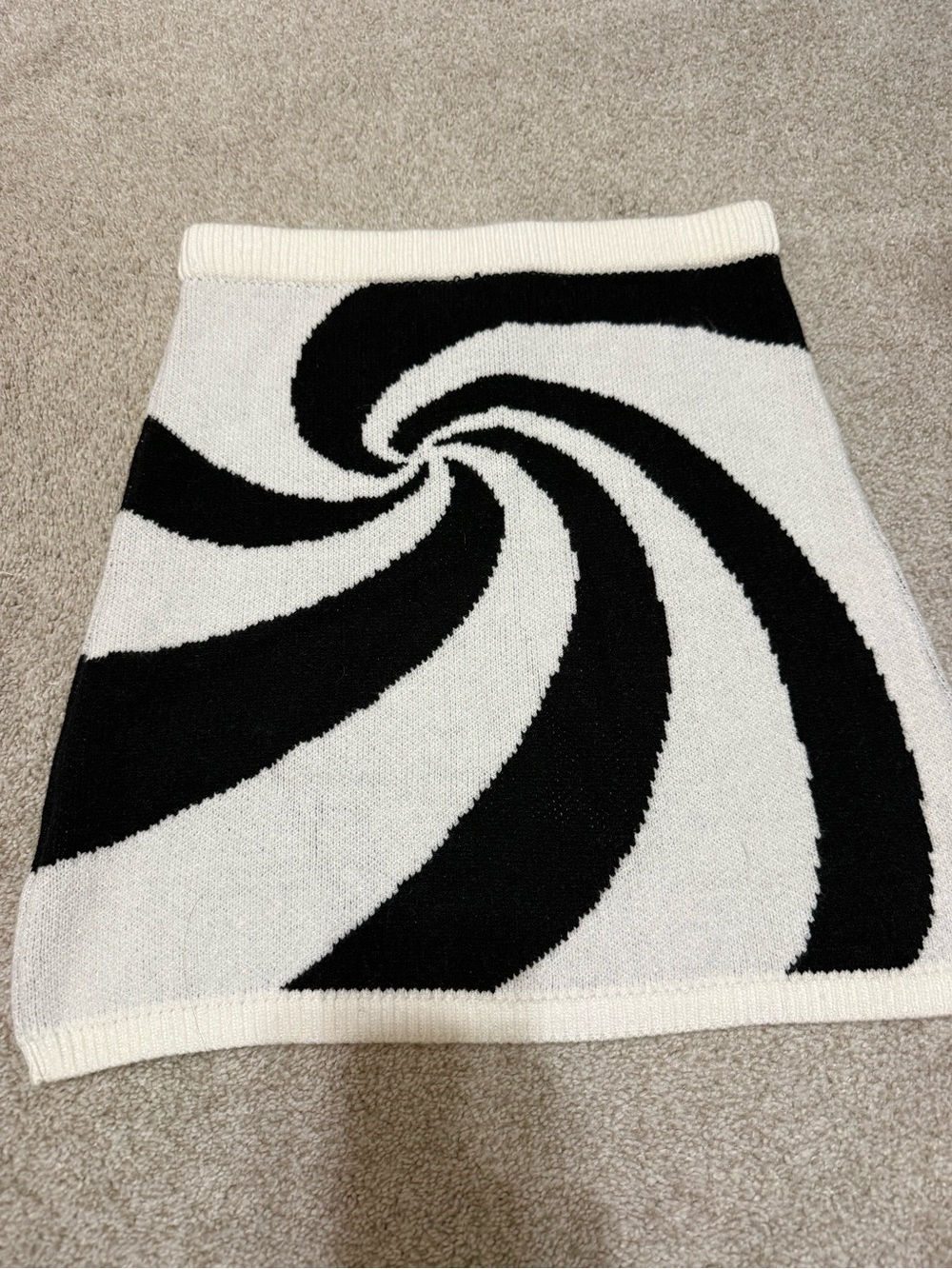 Black & White Swirl Knit Mini Skirt
